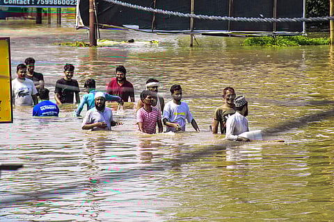 Flooded road in Pilibhit